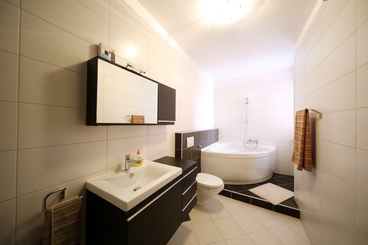 Easyliving House Near Zadar Villa Posedarje Ngoại thất bức ảnh