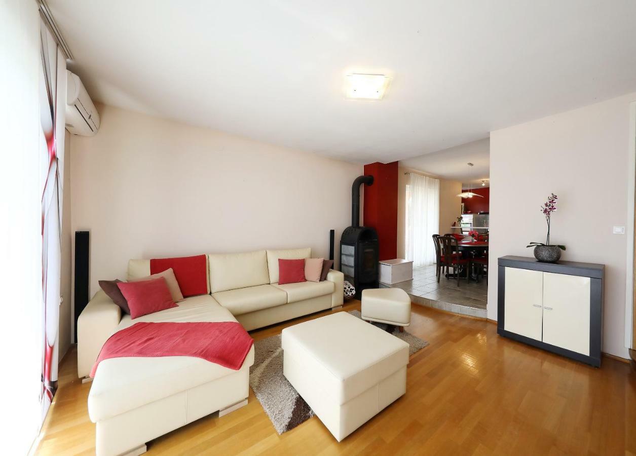 Easyliving House Near Zadar Villa Posedarje Ngoại thất bức ảnh