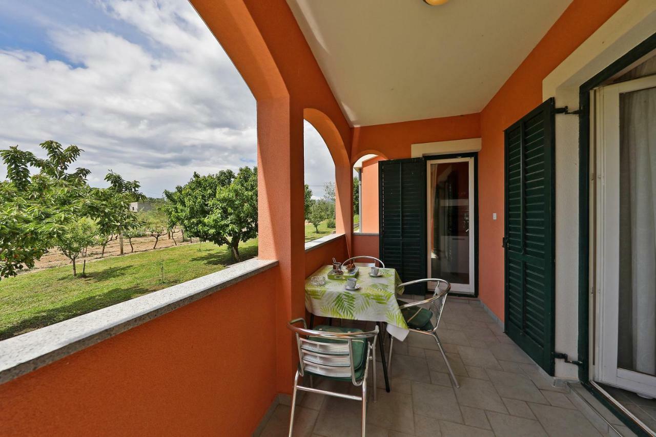 Easyliving House Near Zadar Villa Posedarje Ngoại thất bức ảnh